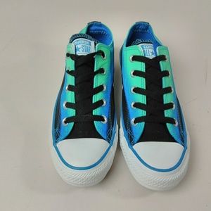 NWOT Women's Converse Blue Green Low Tops
